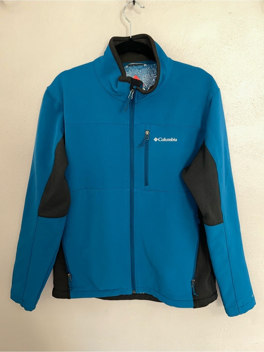 Columbia teal seeley lake waterproof zip up jacket size large Omni heat